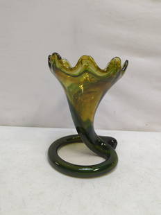 Green Art Glass Vase with coil bae & ruffled edge: good condition Not marked but could be Murano 8 5/8" t