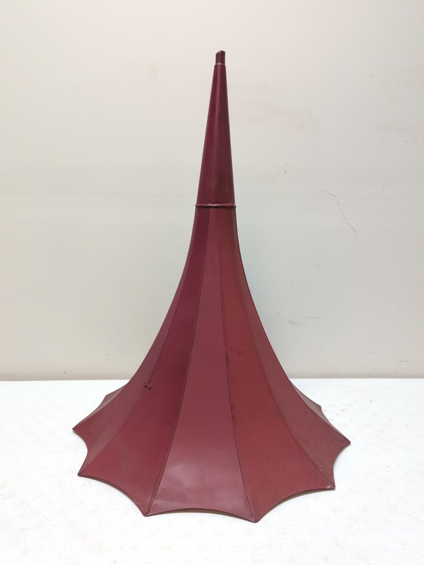 Victrola Horn - metal: 29" L x 22" dia. good condition