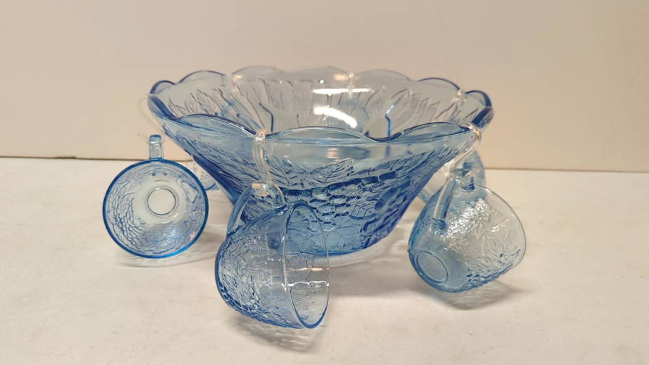 7 Pc. Ice Blue Fruit Design Tiara Punch Bowl Set