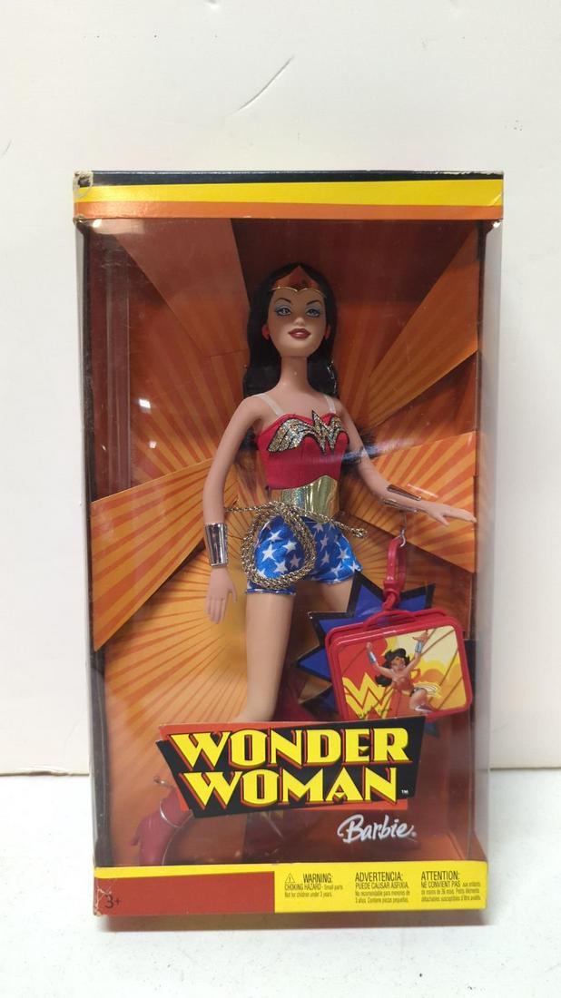 2004 Barbie Wonder Woman: New in box by Mattel