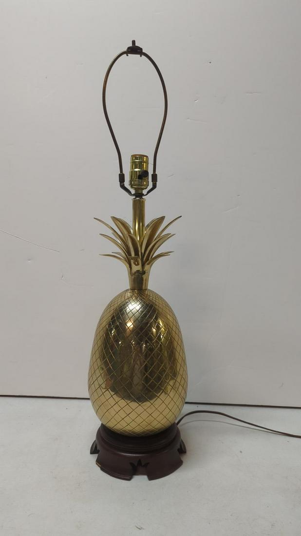 Brass Pineapple Hayward House lamp (1 of 1)