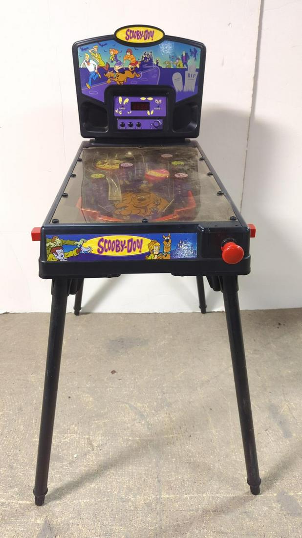 Scooby Doo Pin Ball Machine (1 of 2)