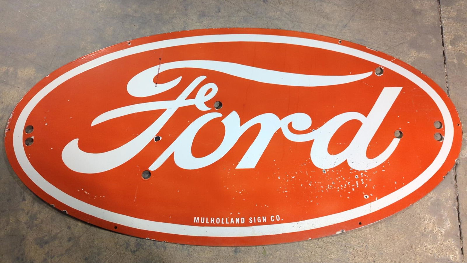 Oval Ford Single sided porcelain sign (1 of 4)