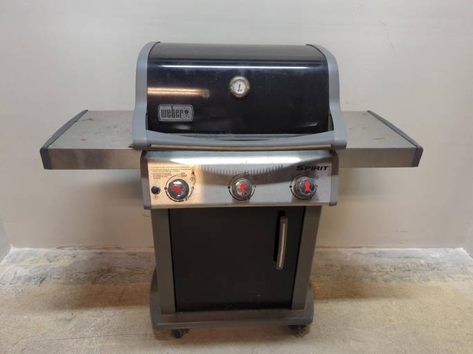 er Spirit 3 Burner Gas Grill