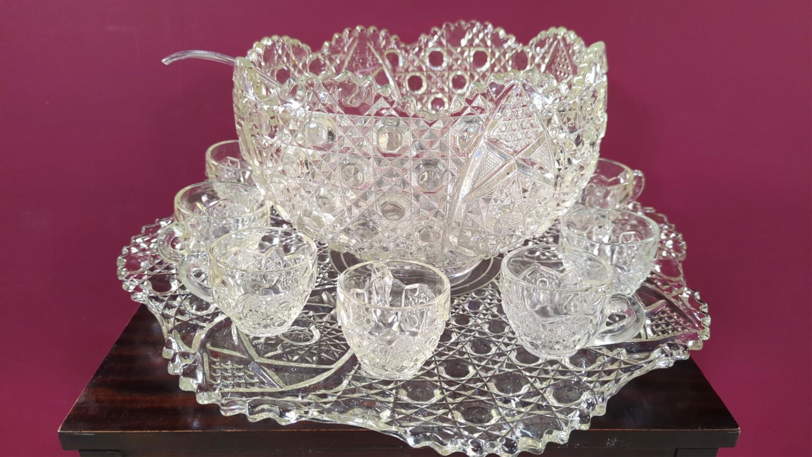15pc. Daisy & Button punch bowl set (1 of 1)