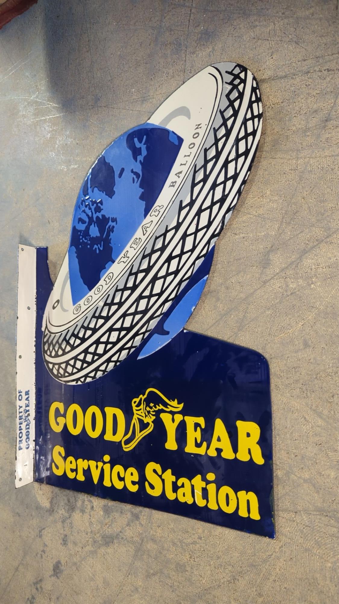 Goodyear Service Station Porcelain Flange sign (1 of 6)