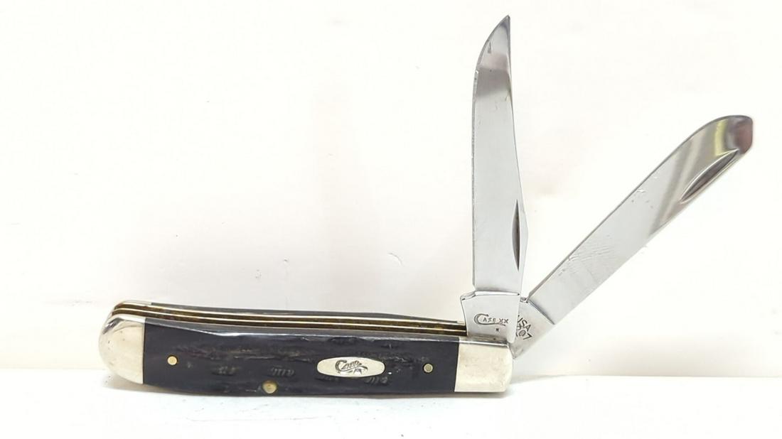 Case XX Black Buffalo Mini Trapper Pocket Knife - double blade (1 of 4)
