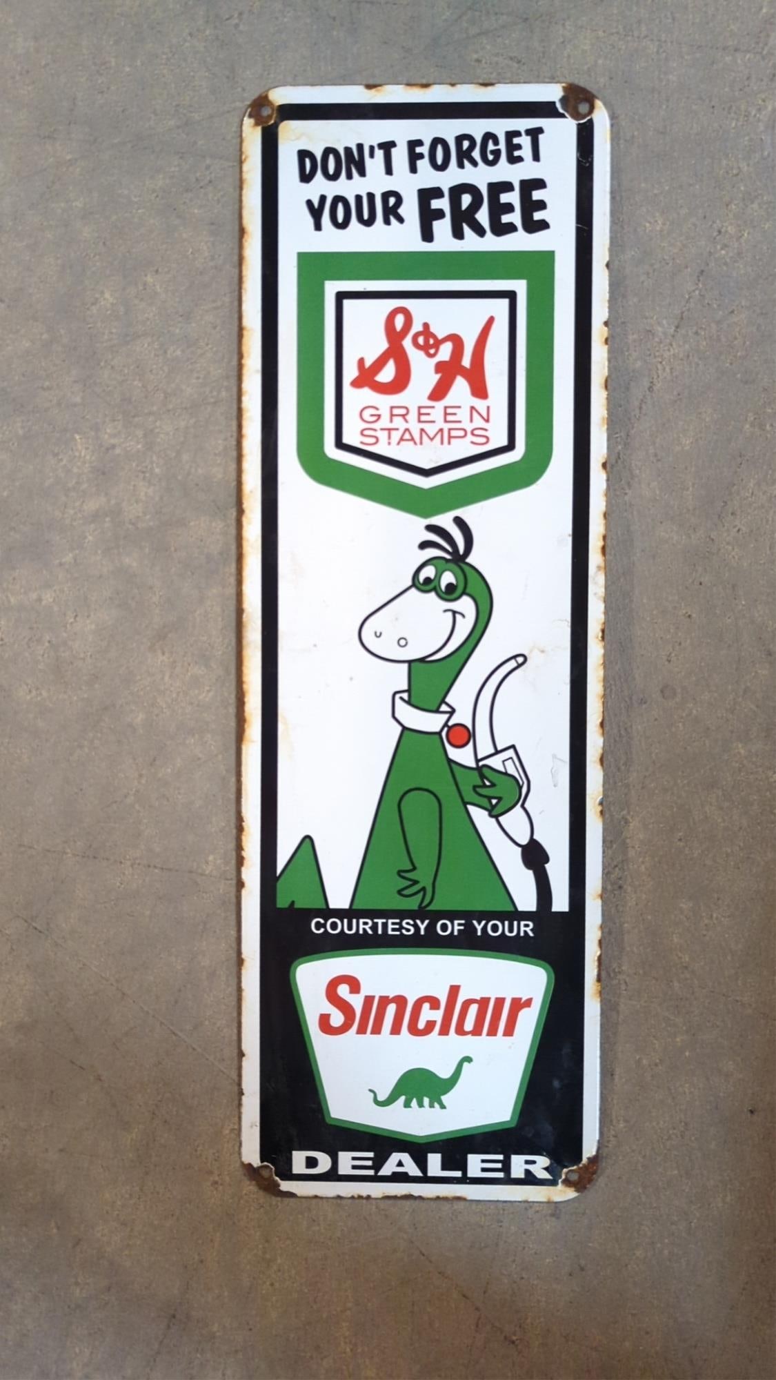 Porcelain Sinclair Dealer Sign (1 of 4)