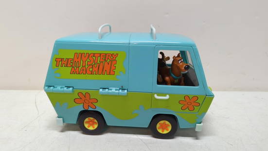 Scooby - Doo Mystery Van with figures: 11" long x 5 1/2" Wide x 6 3/4" Tall good condition