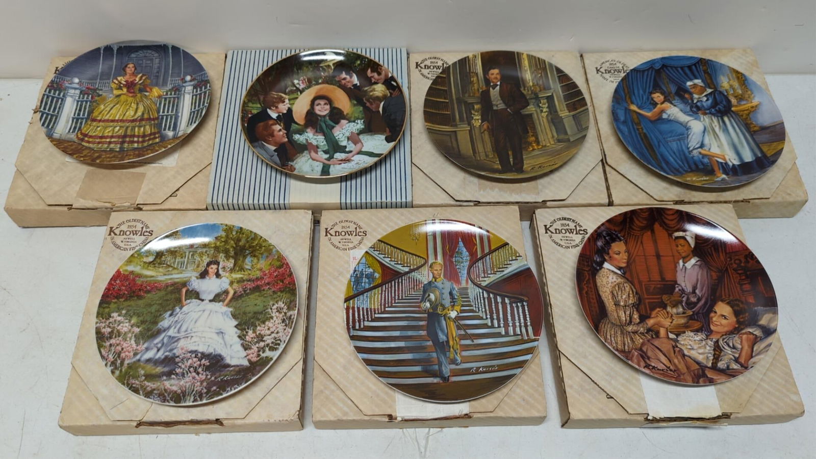 (7) Knowles Gone With The Wind Plates: comes with certificate of ownership Bradford Exchange Very good condiion in original boxes