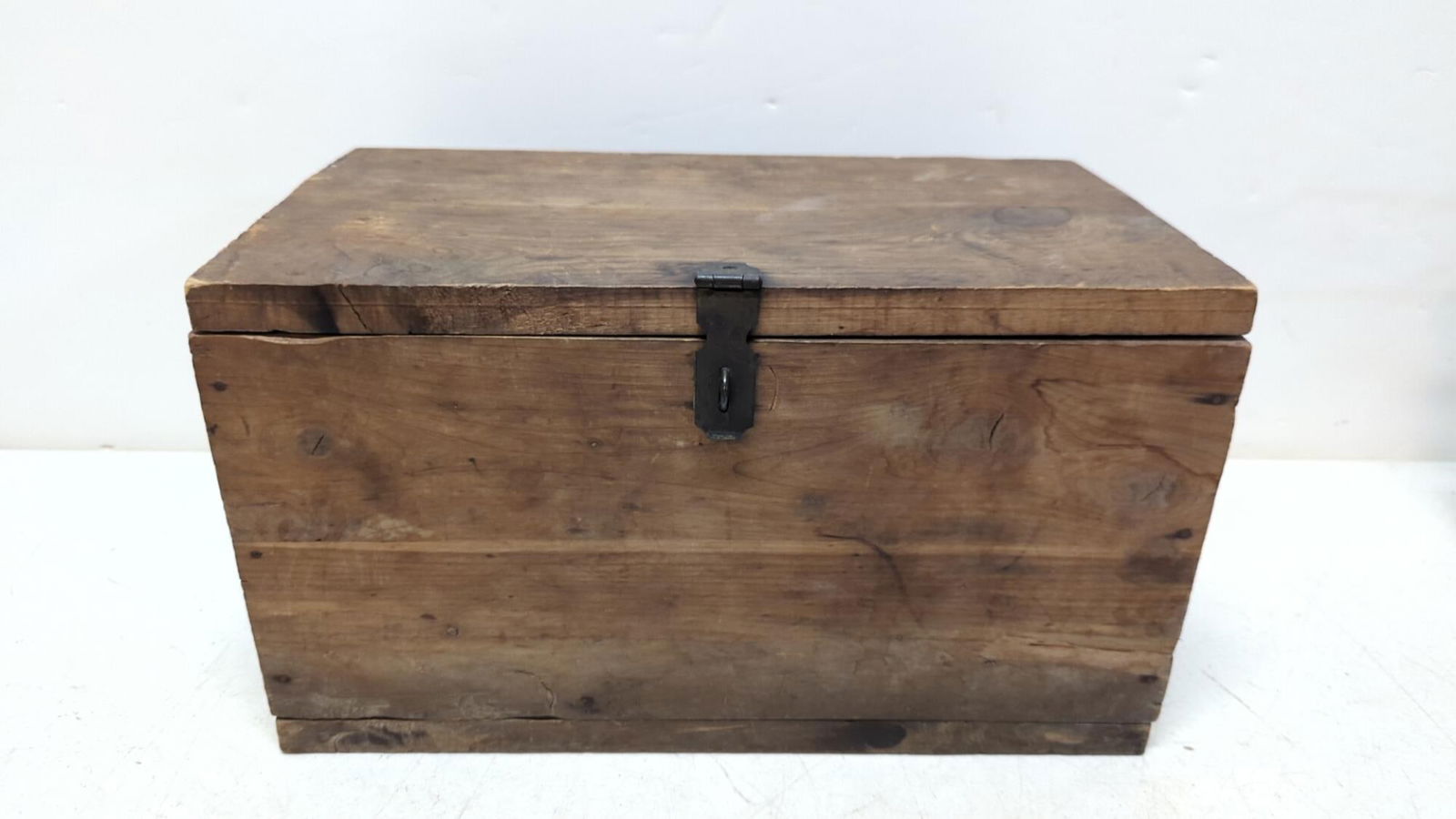 Cedar Storage Box (1 of 2)