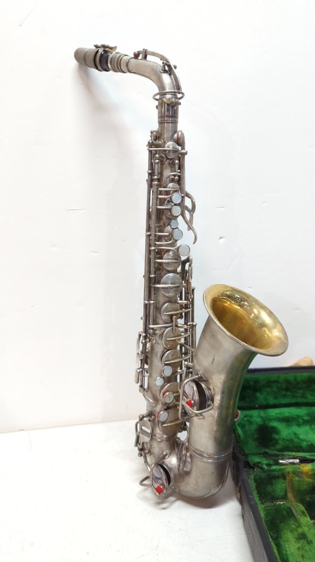 C. G. Conn Saxophone with case (1 of 4)