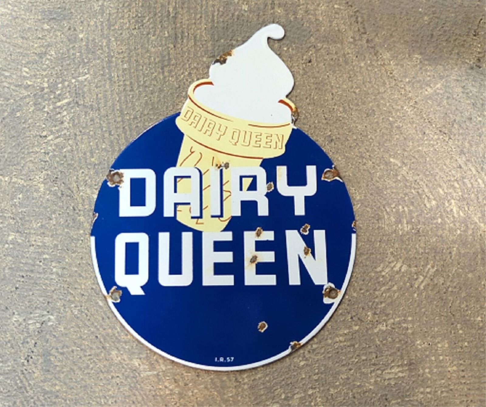 Porcelain Dairy Queen Sign (1 of 2)