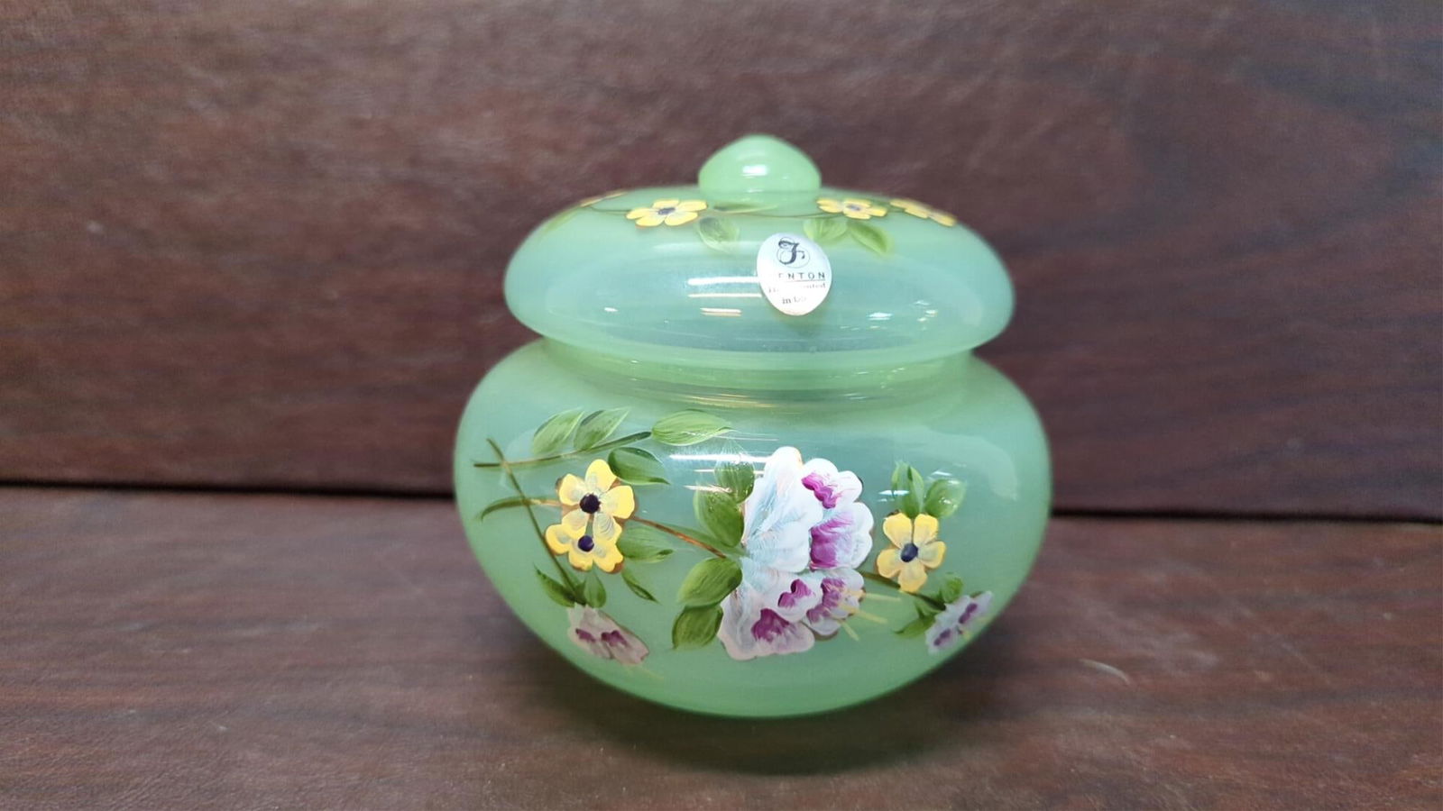 Green hand painted powder jar (1 of 3)