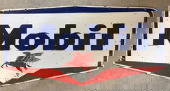 Porcelain Mobil with pegasus double sided sign