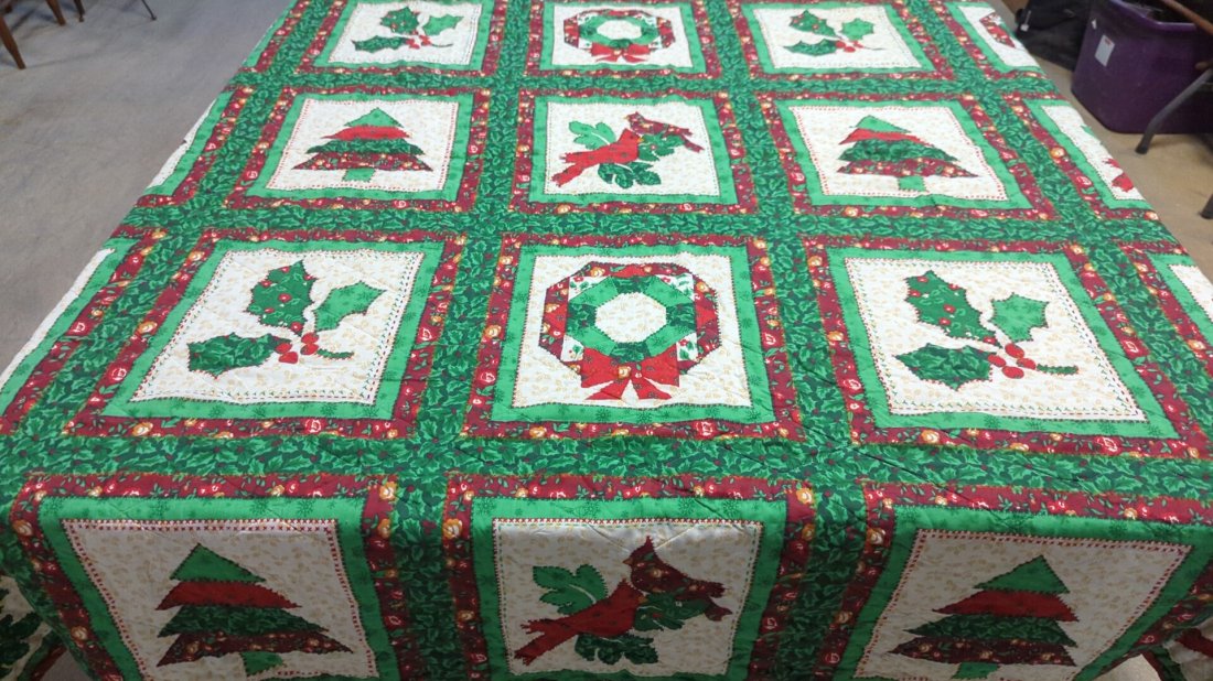 Vintage Christmas Quilt: Holly Leaf Good Condition printed Wreaths, Red Birds Trees 87" L x 86" W hand quilted