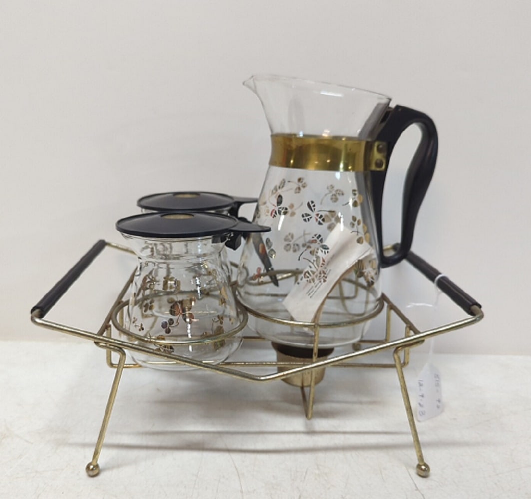 Pyrex Mid Century Coffee / Tea Jug set with cady (1 of 1)