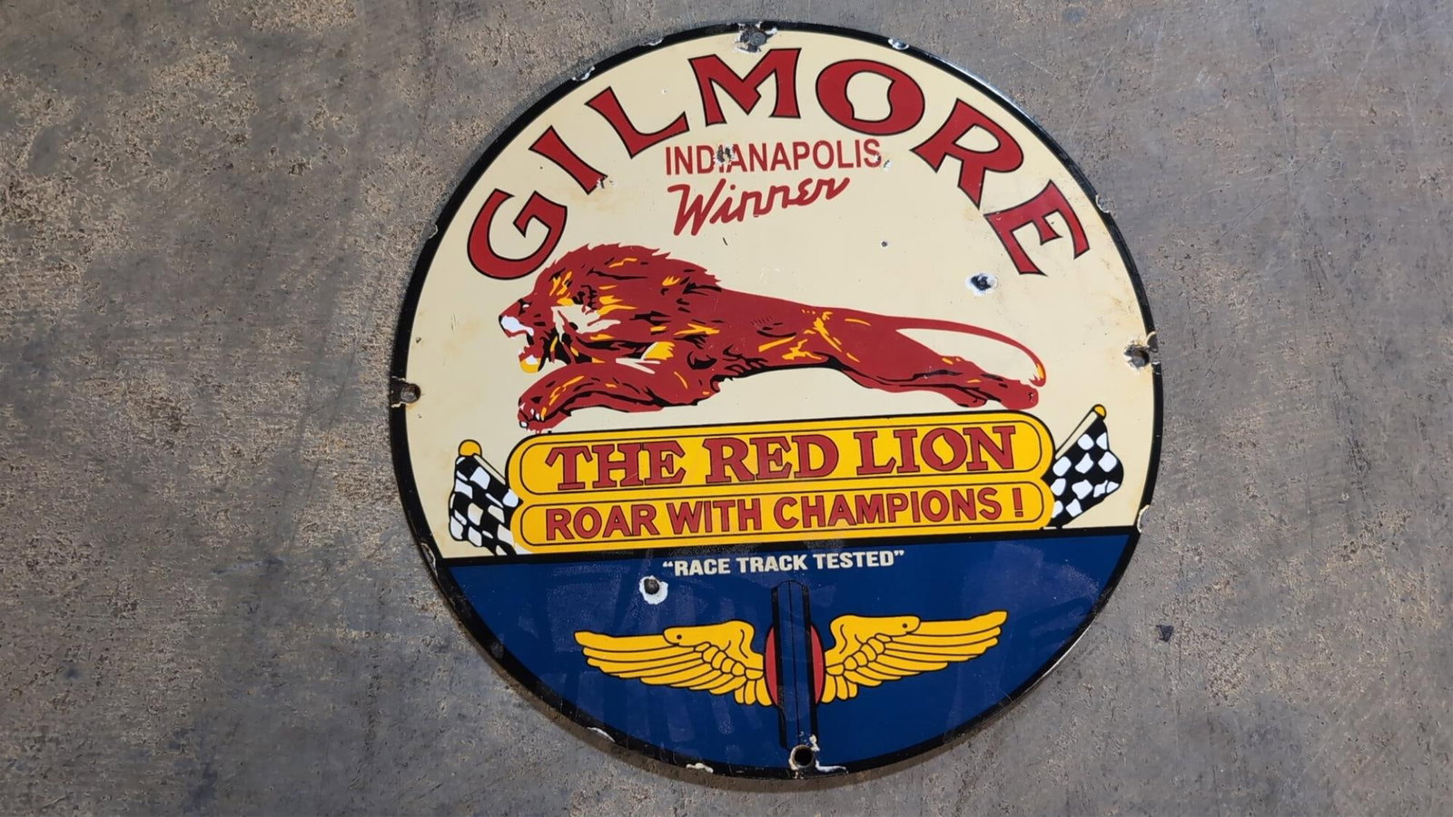 12" Rd Porcelain Gilmore Lion single sided sign (1 of 4)