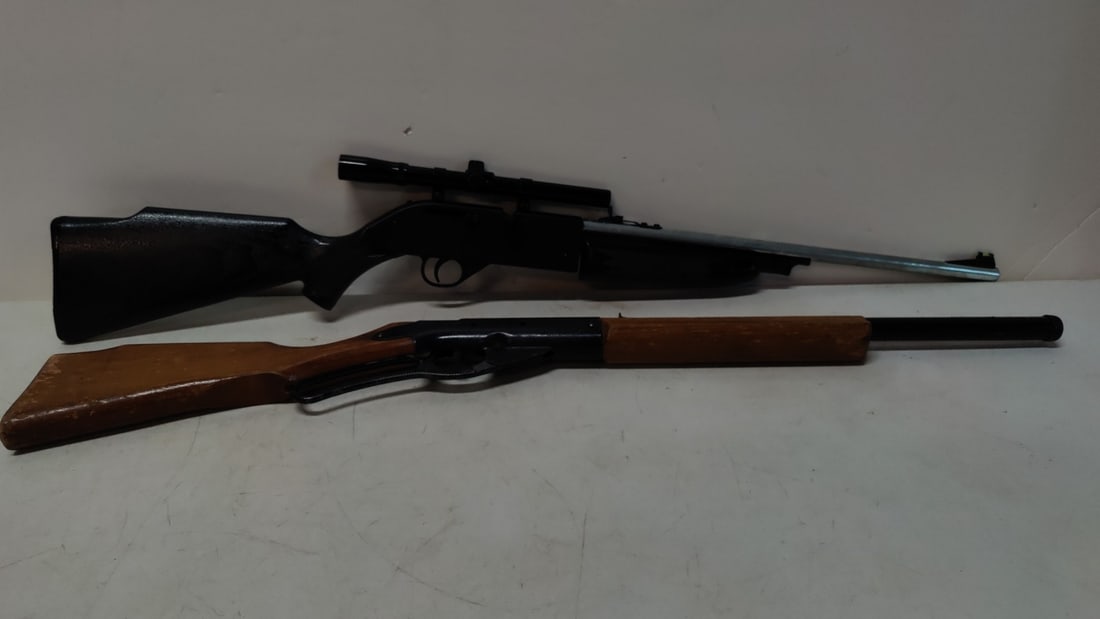 2 BB guns /daisy and Powermaster with scope (1 of 3)