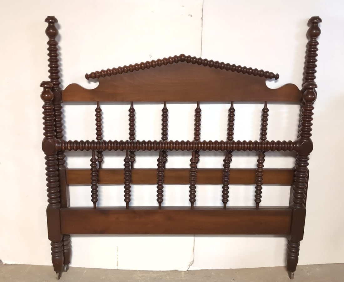 Antique Cherry poster spool bed: includes rails 59" x 57" W