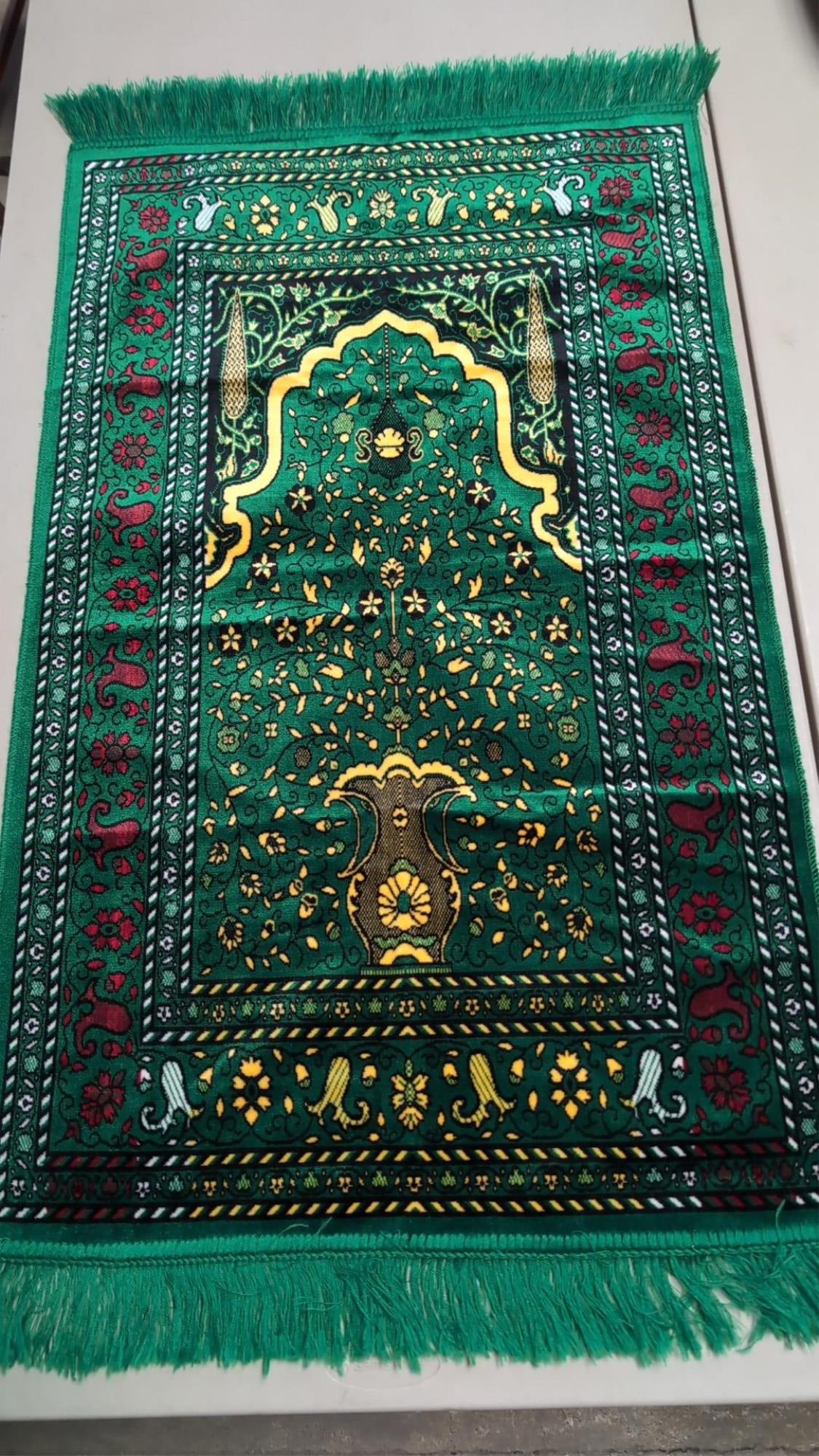 Stukes - Turkey Green Velvet Prayer Rug: good clean condition