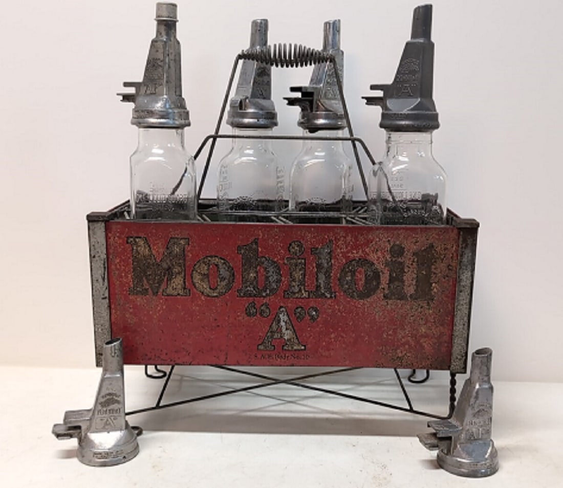 Original Mobiloil Rack with 4 Filpruf A Bottles (1 of 8)