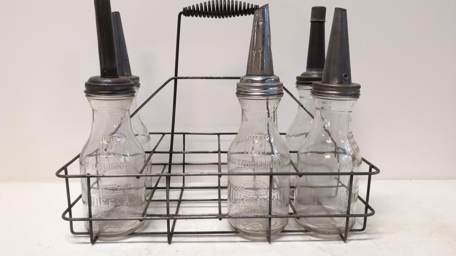 5 Vintage Huffman Oil Bottles and Rack (1 of 2)