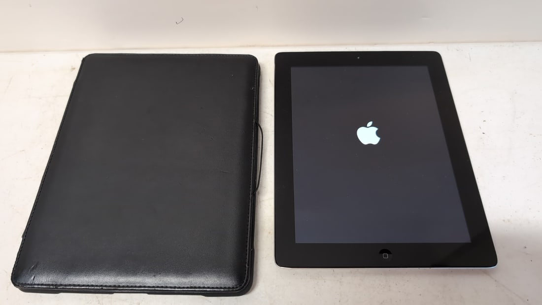 Apple Ipad 3rd Generation 64GB (1 of 1)