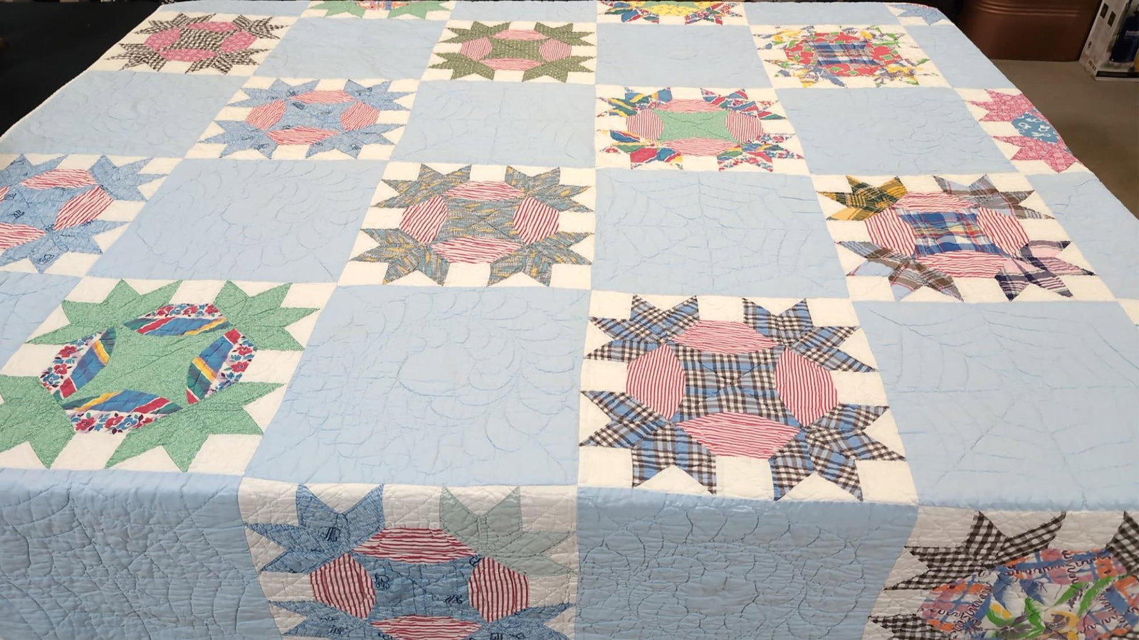 Vintage Blue and White Hand Quilted Quilt: Star Pattern good condition 87" L x 81" W