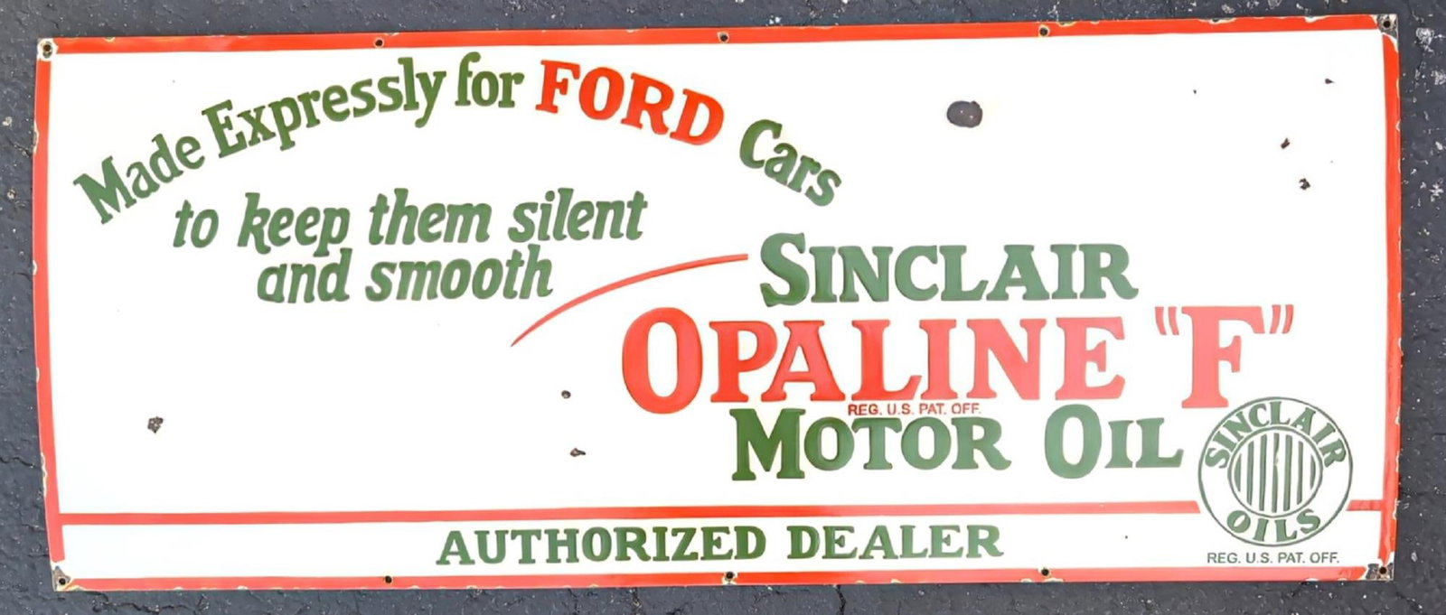 Porcelain Sinclair Opaline "F" Motor Oil sign (1 of 4)