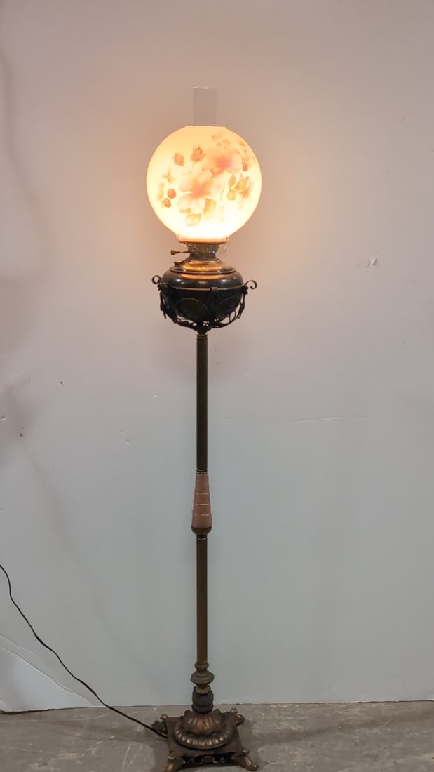 Vintage Ball Shade Floor lamp (1 of 2)