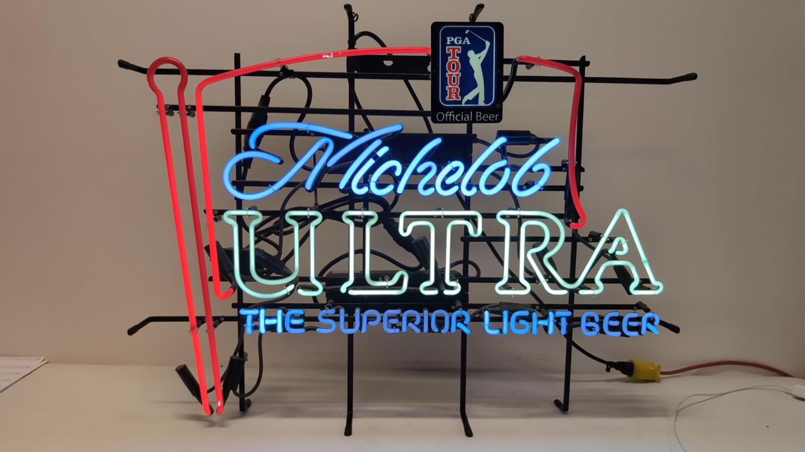 Vintage Michelob Ultra Neon Sign (1 of 1)
