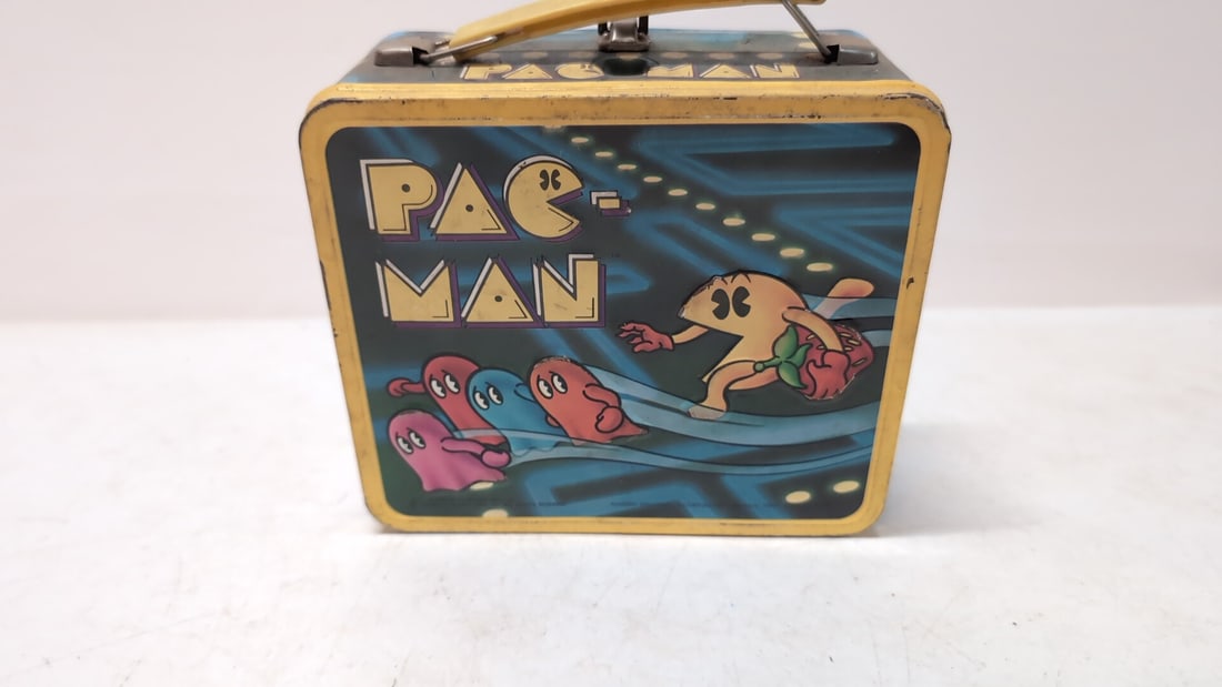 Vintage 1980 Pac Man Lunch Box (1 of 3)