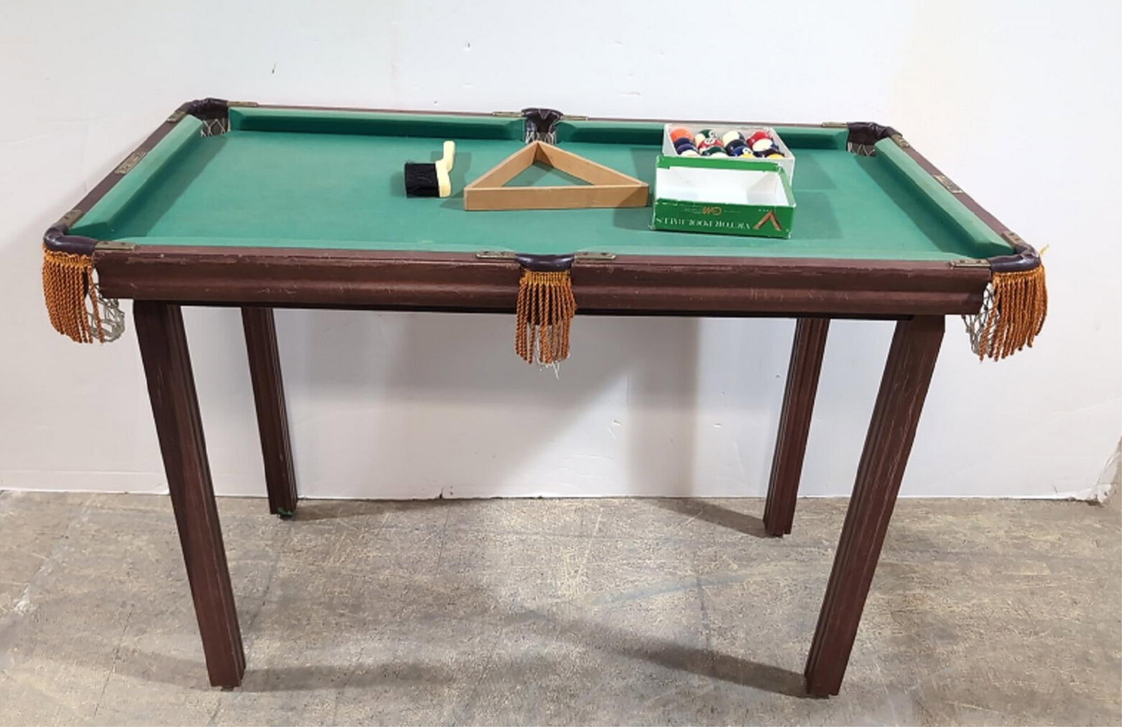 Child's vintage Pool Table & accessories: includes rack, balls and brush good condition 43 1/2" L x 23 1/4" w x 29" T Goods Manufactures International Minnesota Fats edition