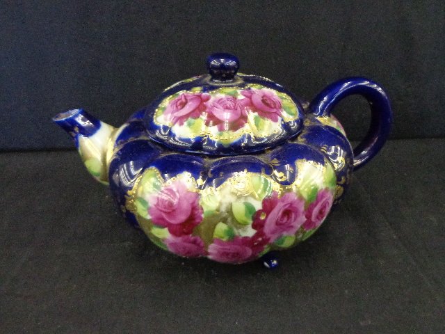 Nippon Cobalt footed tea pot—4 1/2” tall: Nippon Cobalt footed tea pot—4 1/2” tall