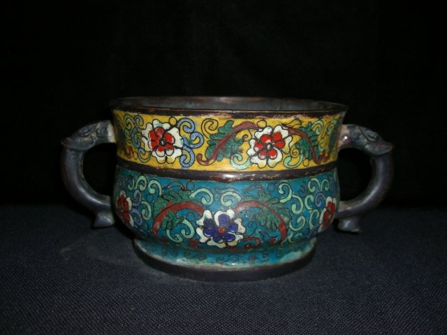 cloisonne incense burner: SIZE: 8"W-5"D-3.5"H