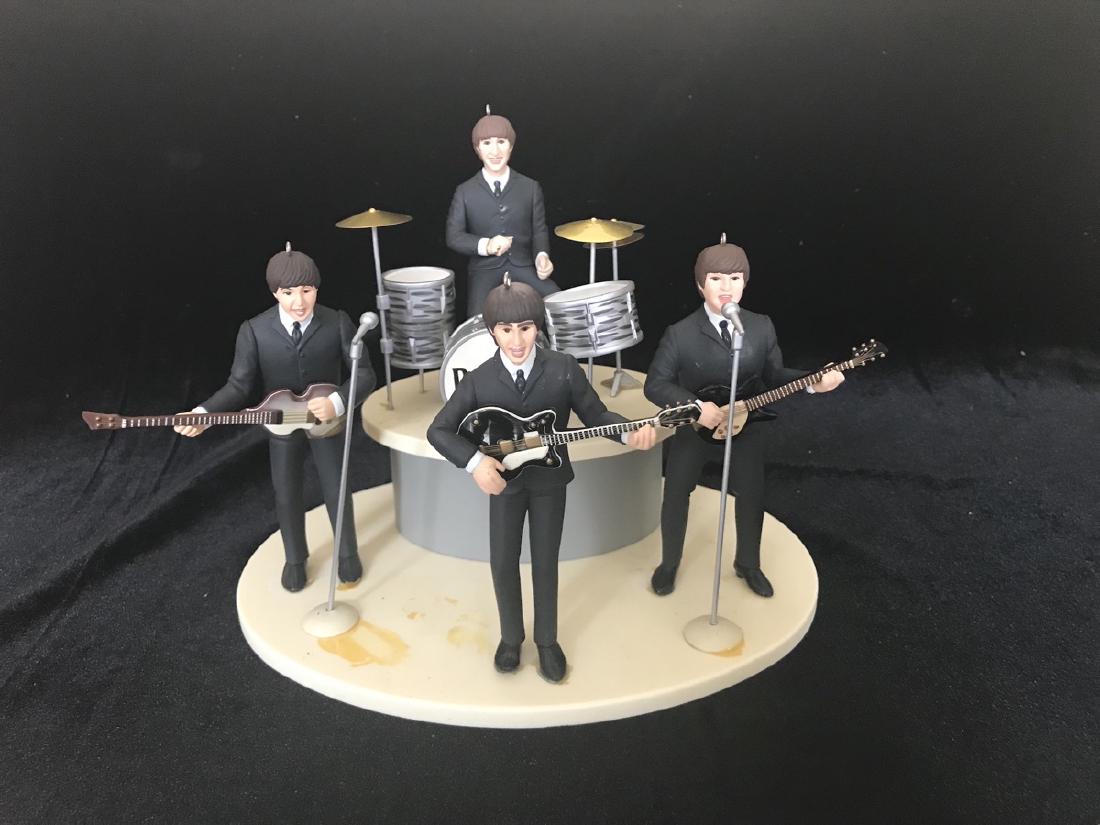 Christmas Ornament Set (1 of 2)