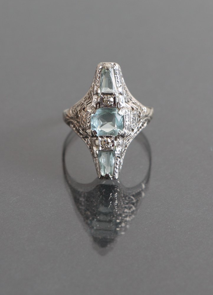Art Deco Aquamarine &  Diamond Filigree Ring (1 of 4)