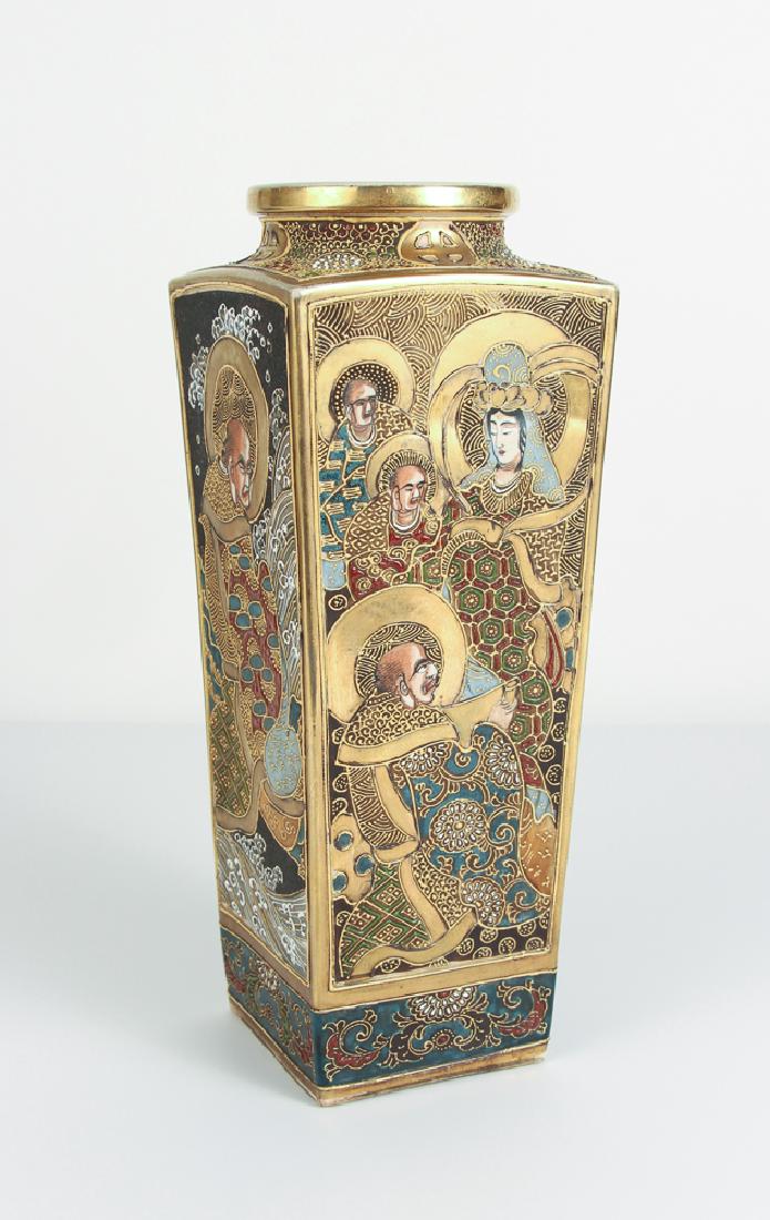 Meiji Japanese Export Satsuma Pottery Vase (1 of 10)