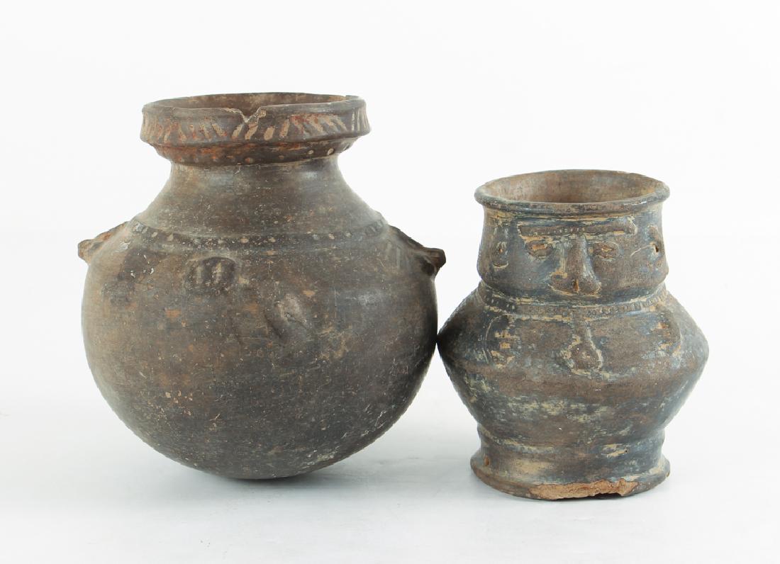 2 Tairona Funerary Vases (1 of 8)