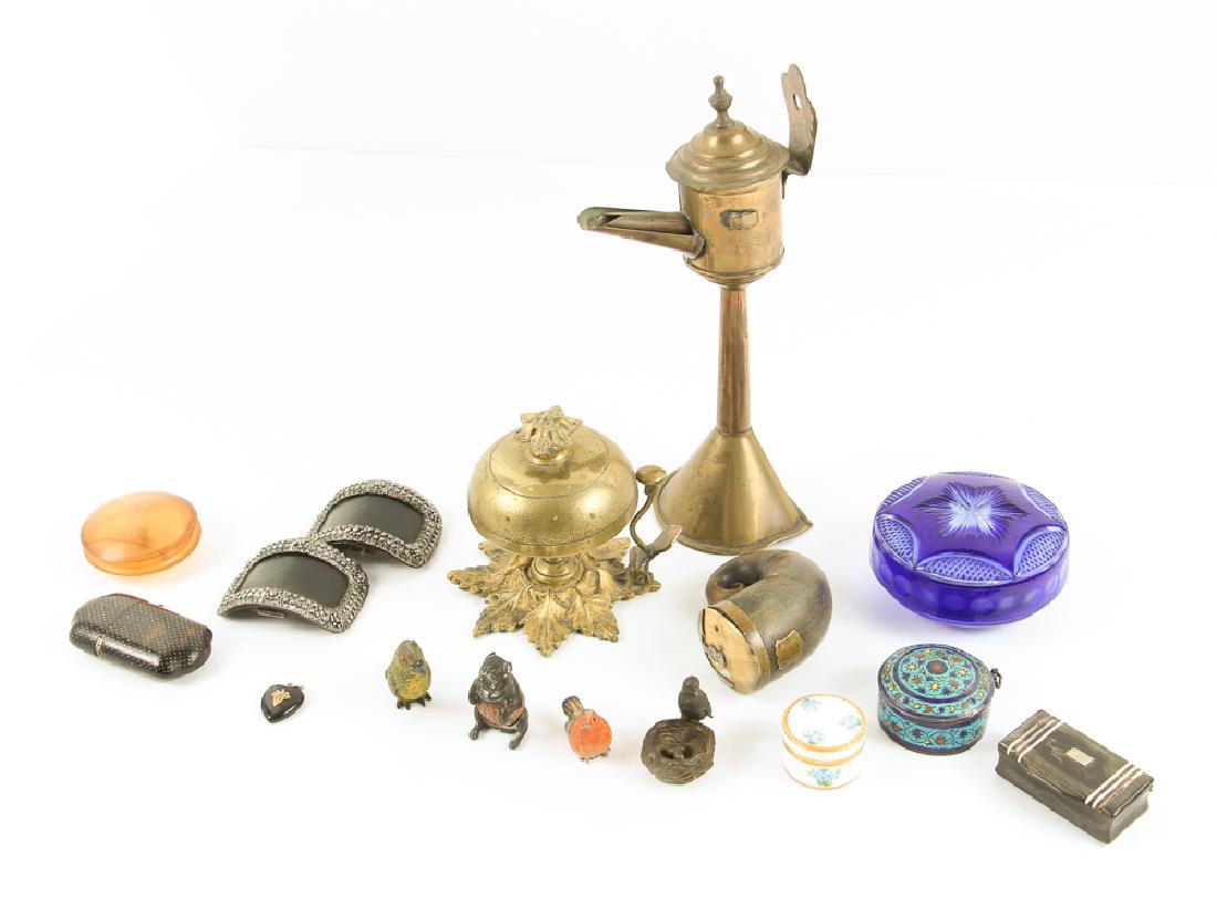 Large Group of Miscellaneous Decorative Items (1 of 5)