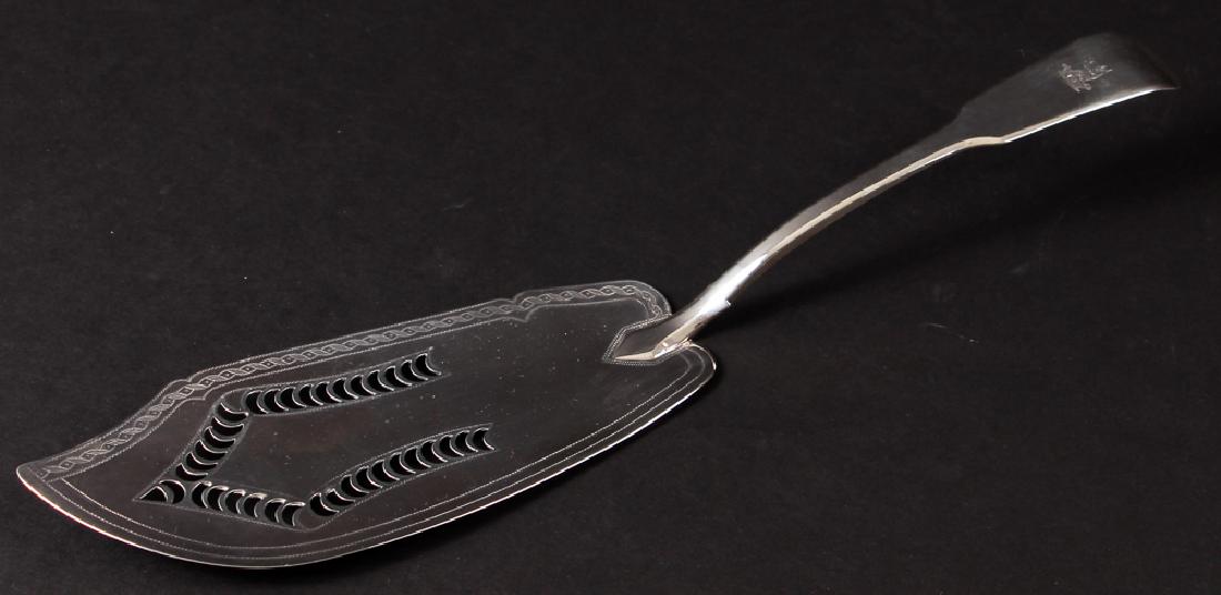 George III Sterling Silver Fish Server (1 of 8)