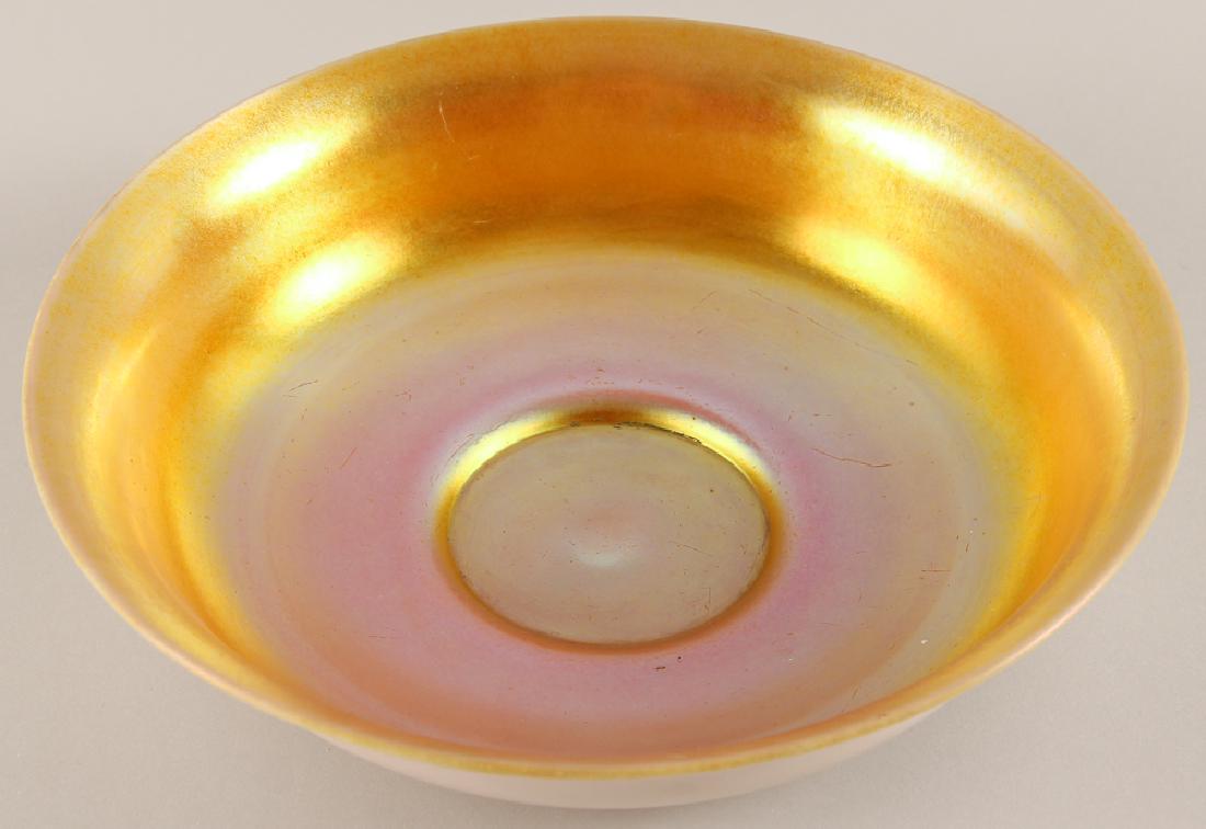 Steuben Calcite Attributed Bowl (1 of 4)