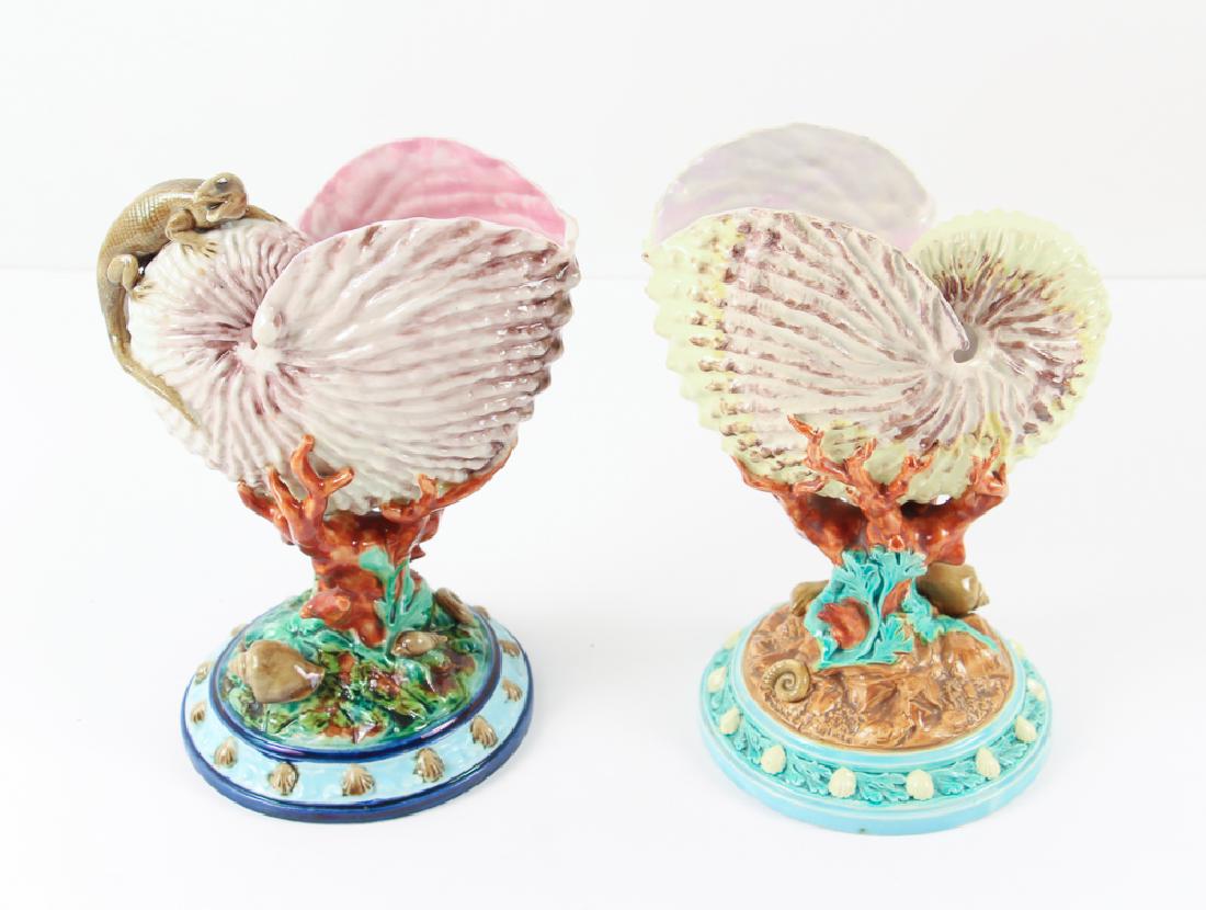 Two Worcester Majolica Nautilus Shell (1 of 10)