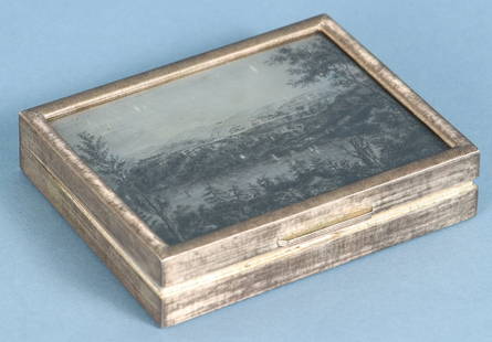 Mario Buccellati Engraved West Point Sterling Silver: Mario Buccellati engraved sterling silver box, engraved with a view of West Point Military Academy as the Military School, circa 1834, measuring .5 by 4 by 3 inches, with a beveled glass piece coverin