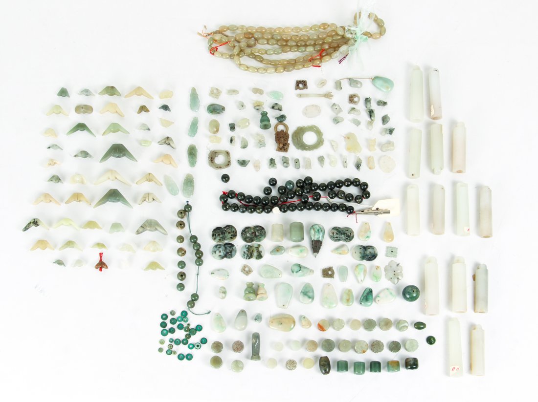 Large Group of Jade or Nephrite Beads (1 of 18)