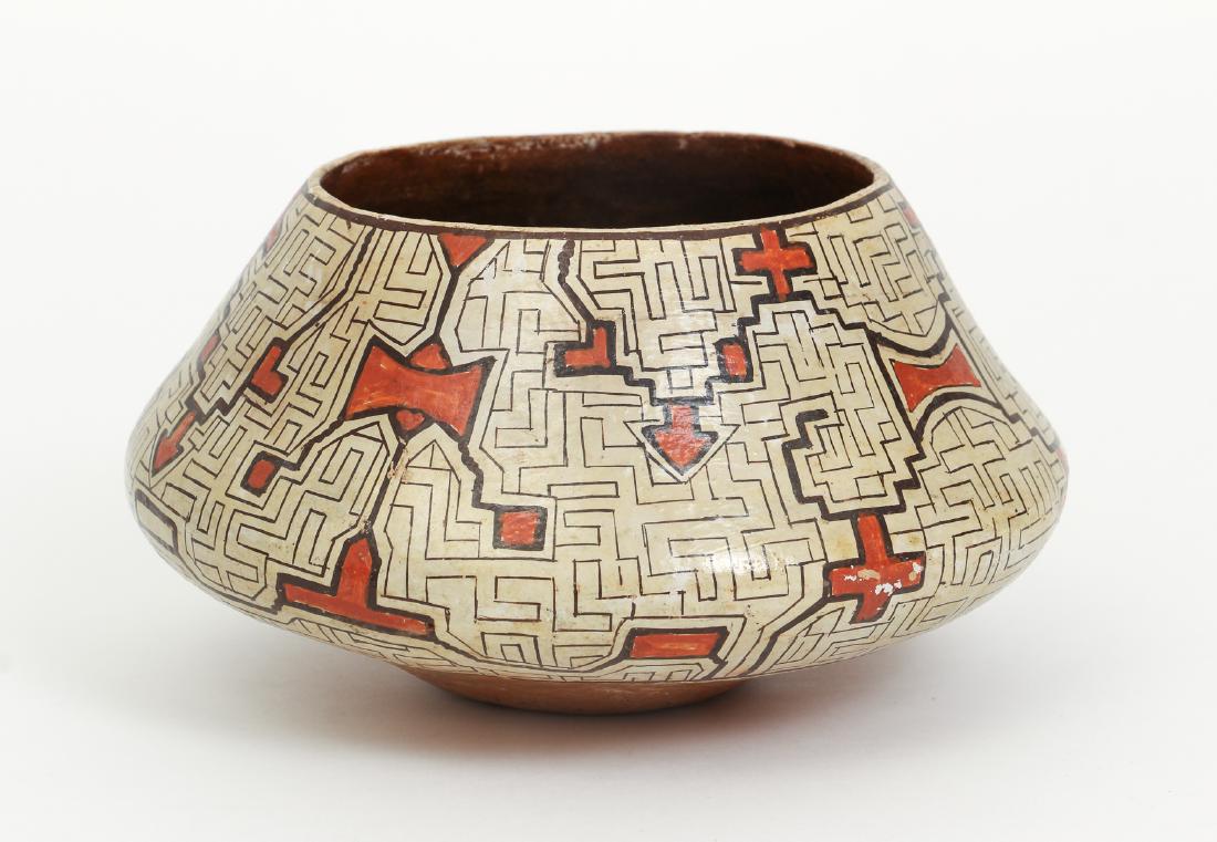 Incan style pottery Vase (1 of 6)