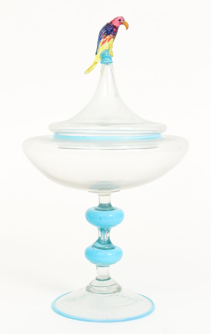 Fratelli Toso Lidded Parrot Vase, 1920 (1 of 6)