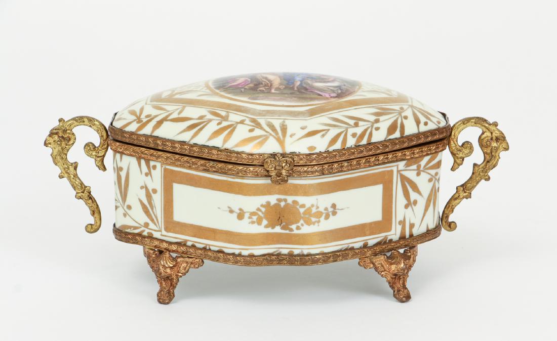 Limoges Dresser Box with Brass Fittings (1 of 6)