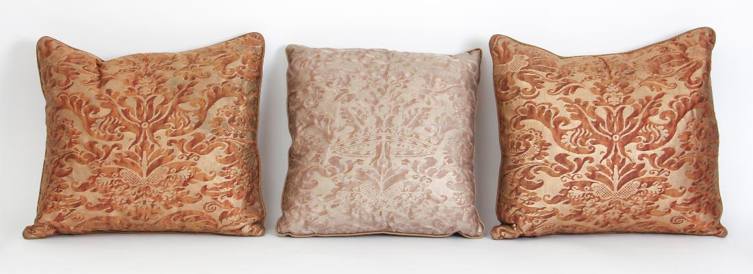 Three Pillows with Fortuny Silk Fabric (1 of 12)